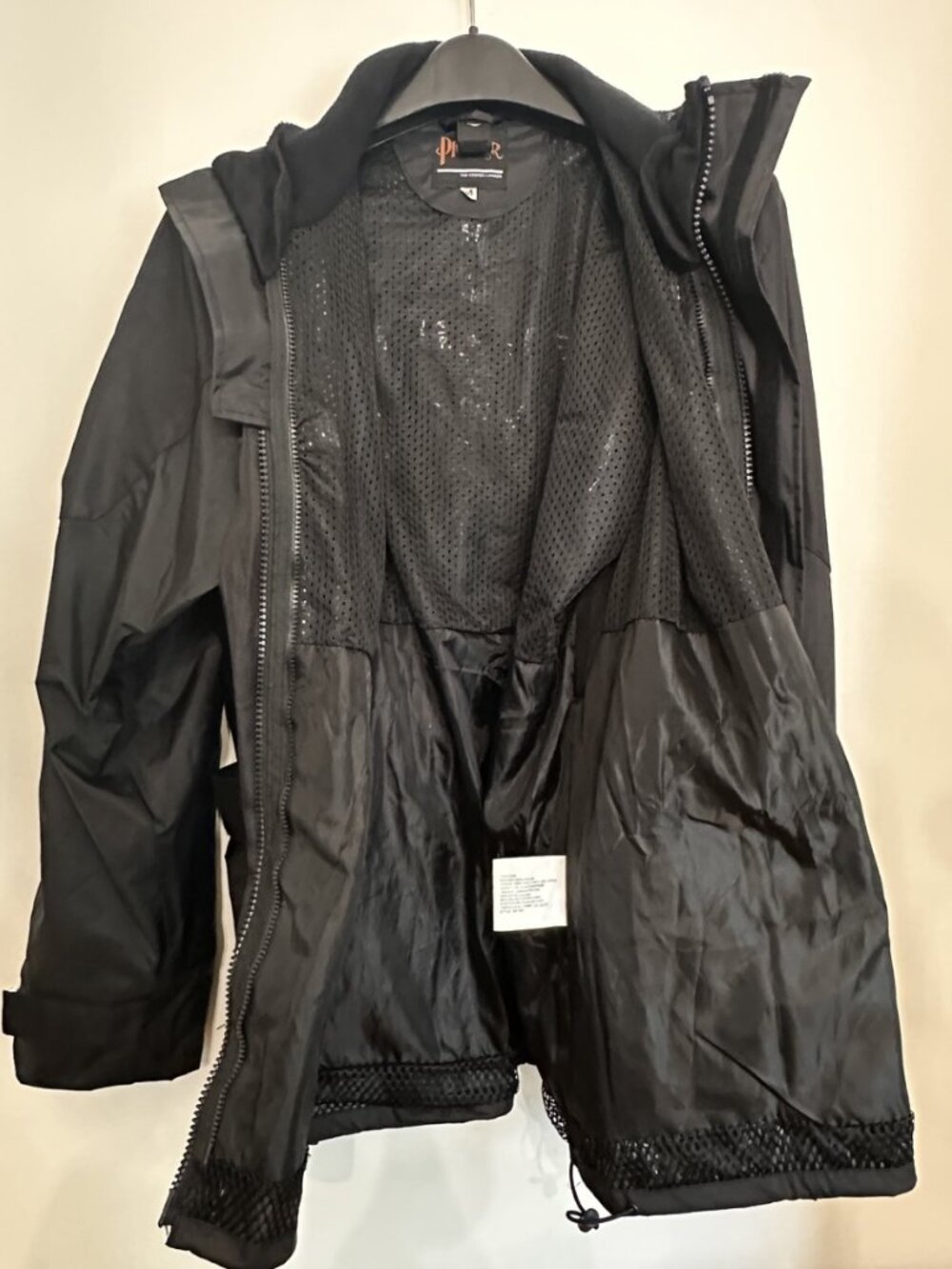 MEN'S MEDIUM PIONEER RAIN JACKET. HEAVY DUTY AND VENTILATED - Picture 3 of 7